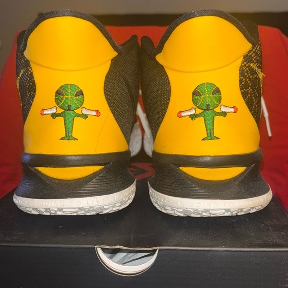 Kyrie 7 sz15 - Picture 5 of 16